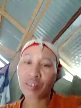 Snapshot of donna-bae chatting on February 2026 02:10:01 AM donna-bae online show from February 2026 02:10:01 AM