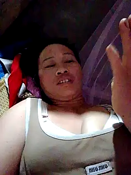 Snapshot of donna-bae chatting on March 2026 08:49:01 PM donna-bae online show from March 2026 08:49:01 PM