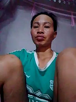 Snapshot of donna-bae chatting on March 2026 06:03:01 PM donna-bae online show from March 2026 06:03:01 PM