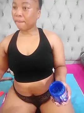 massive booty25 online show from November 2025 04:07:02 PM