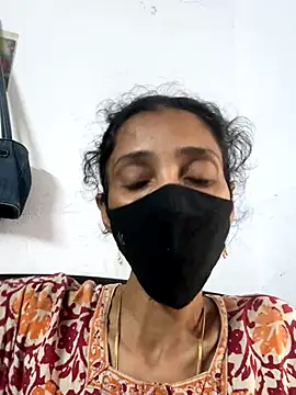 sweetreddy-02 online show from October 2025 06:32:01 AM