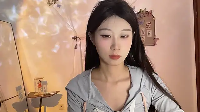 Snapshot of 1X-snake chatting on October 2025 01:11:01 PM 1X-snake online show from October 2025 01:11:01 PM