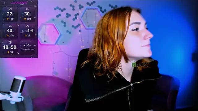 casey meow  online show from November 2025 09:52:01 AM