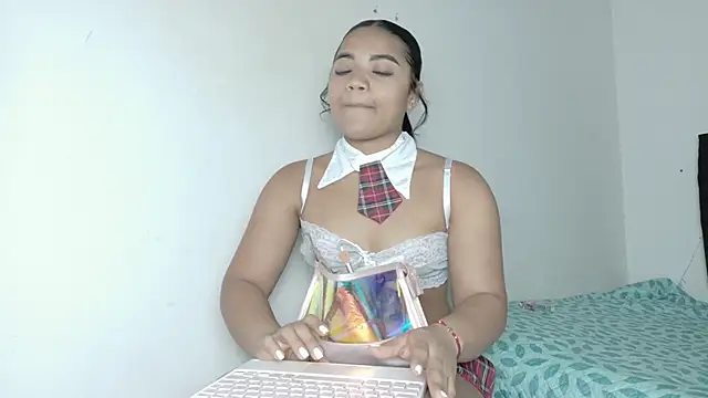 Natashaparker   online show from March 2026 10:36:01 PM