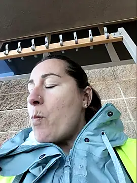 bichota85 online show from February 2026 11:04:02 AM