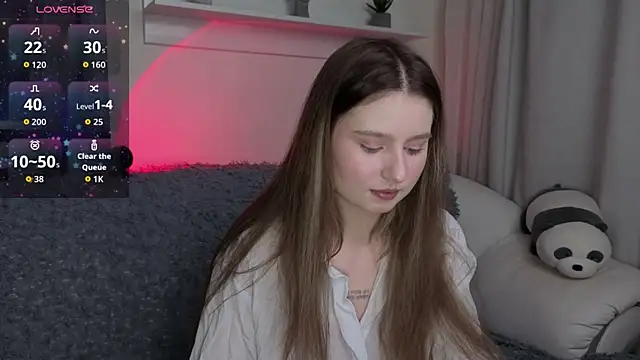 Snapshot of _Lua__ chatting on November 2025 02:30:01 PM Lua online show from November 2025 02:30:01 PM