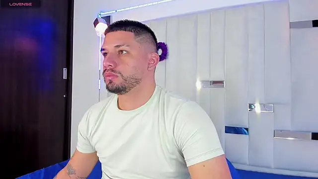 Snapshot of Jacob19_ chatting on November 2025 12:18:01 PM Jacob19  online show from November 2025 12:18:01 PM