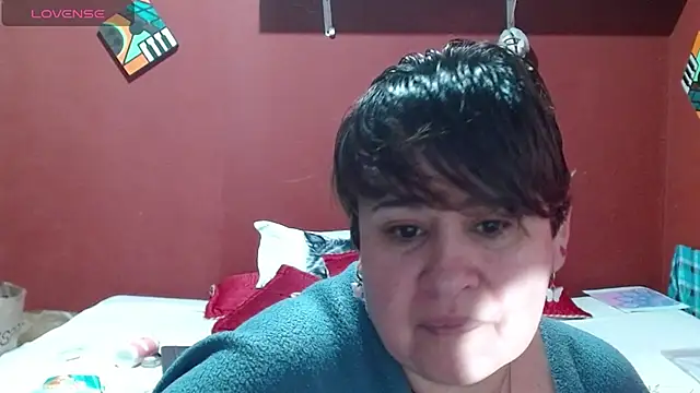 Snapshot of Sasharosee2 chatting on November 2025 01:22:01 PM Sasharosee2 online show from November 2025 01:22:01 PM