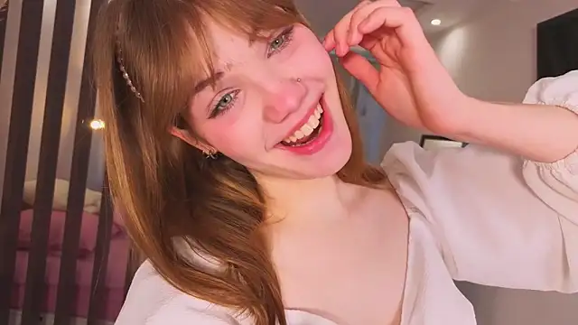 pienaple online show from February 2026 04:35:01 AM