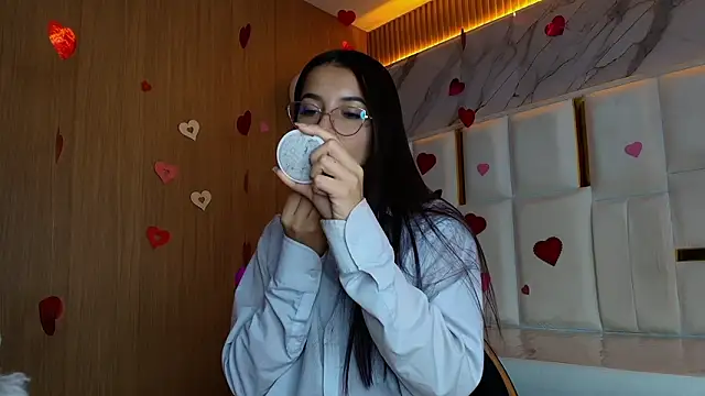 sophiadoll tf online show from February 2026 03:36:02 AM