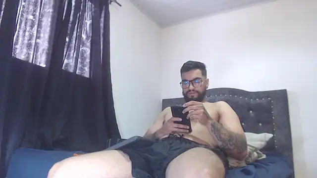 Snapshot of Chrys_harris77 chatting on March 2026 06:25:01 PM Chrys harris77 online show from March 2026 06:25:01 PM