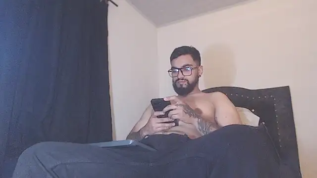 Snapshot of Chrys_harris77 chatting on March 2026 05:24:02 AM Chrys harris77 online show from March 2026 05:24:02 AM