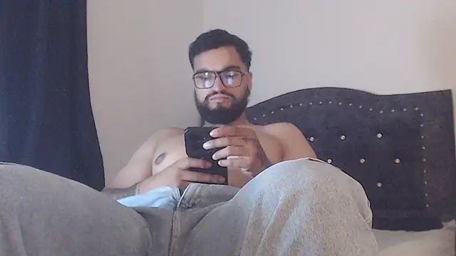 Snapshot of Chrys_harris77 chatting on April 2026 07:45:01 AM Chrys harris77 online show from April 2026 07:45:01 AM