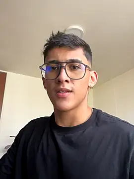 SalvadorFit online show from November 2025 08:19:01 PM