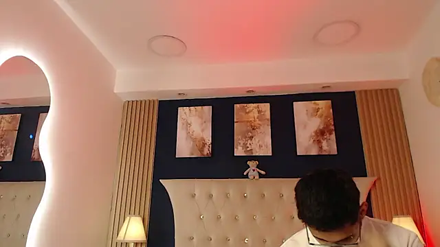 SalvadorFit online show from March 2026 09:04:02 PM