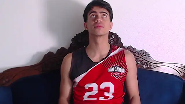 cody pipper  online show from October 2025 07:15:01 PM