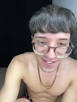 arthurdavies online show from November 2025 03:38:02 AM