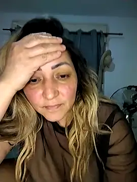 Lunita86 online show from October 2025 02:34:01 AM