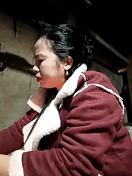 tulipsexy online show from December 2025 11:32:01 PM