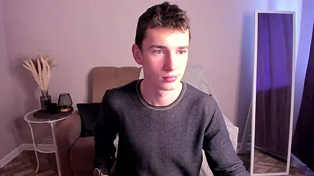 Max Foks online show from September 2025 05:55:02 AM