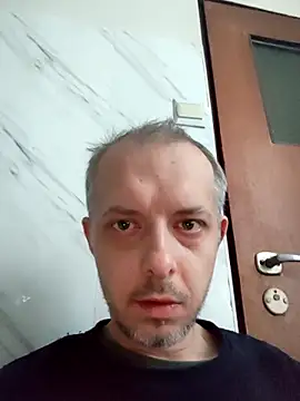 szajbusek41 online show from January 2026 07:45:02 AM