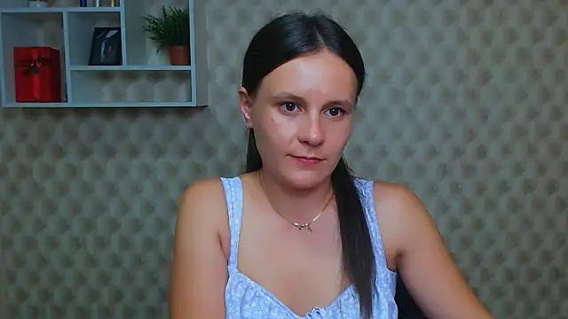 Snapshot of EvelinaMiss_ chatting on September 2025 12:51:02 PM EvelinaMiss online show from September 2025 12:51:02 PM
