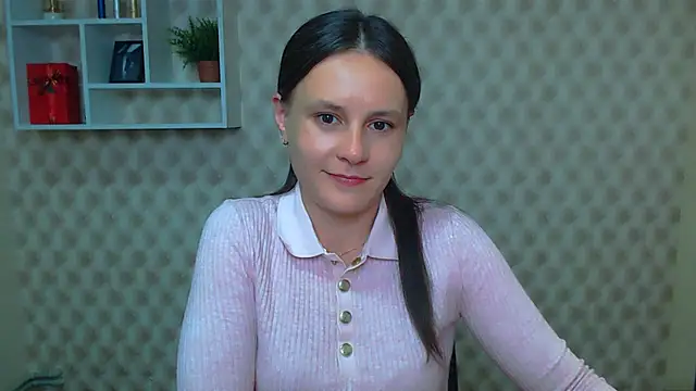 Snapshot of EvelinaMiss_ chatting on September 2025 12:09:02 PM EvelinaMiss online show from September 2025 12:09:02 PM