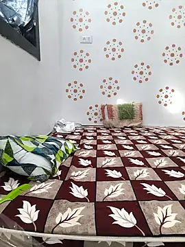 sassyishhu76 online show from October 2025 10:25:01 AM