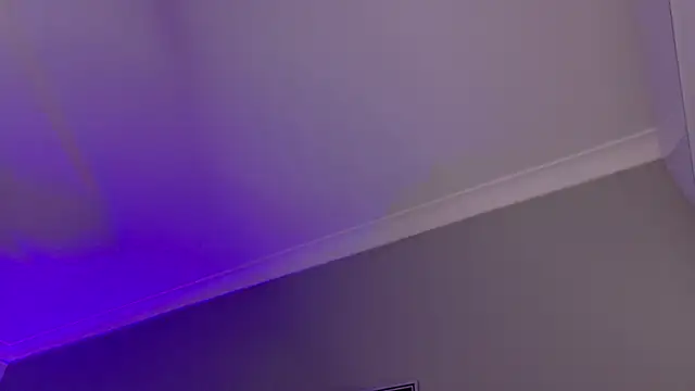 KeendraFox  online show from April 2026 10:13:01 AM