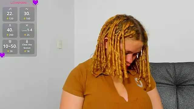 Cherrysweetyx online show from March 2026 04:22:02 PM