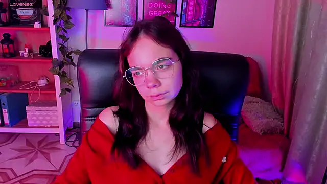 Elise Noir online show from October 2025 03:33:02 PM