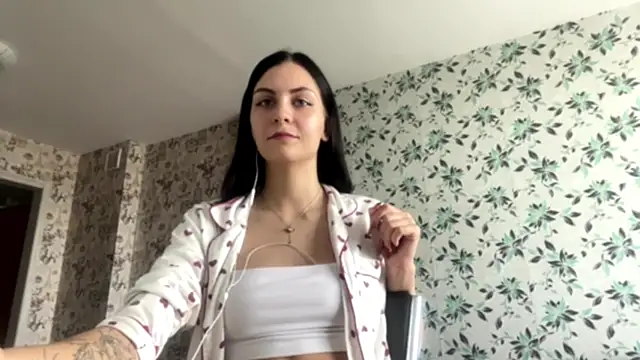 DevoraShaban online show from September 2025 03:19:01 AM