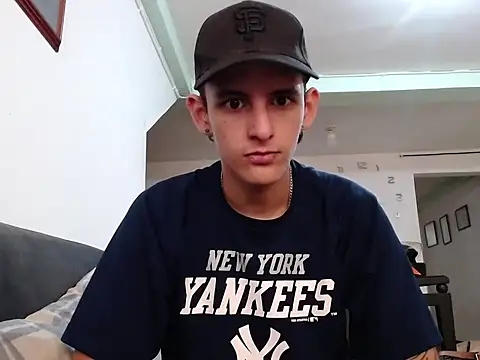 NicoFlame0907 online show from November 2025 08:31:01 PM