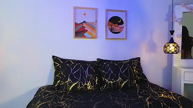 afrodita aares online show from September 2025 07:29:01 PM