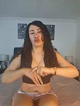 Lina 444 online show from February 2026 12:06:01 AM