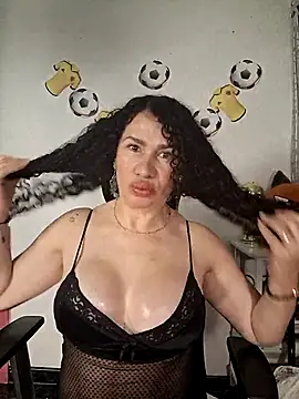 Snapshot of Lina_444 chatting on June 2026 01:23:02 AM Lina 444 online show from June 2026 01:23:02 AM