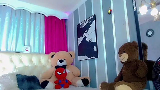 Julia Bulette1 online show from March 2026 01:34:01 PM