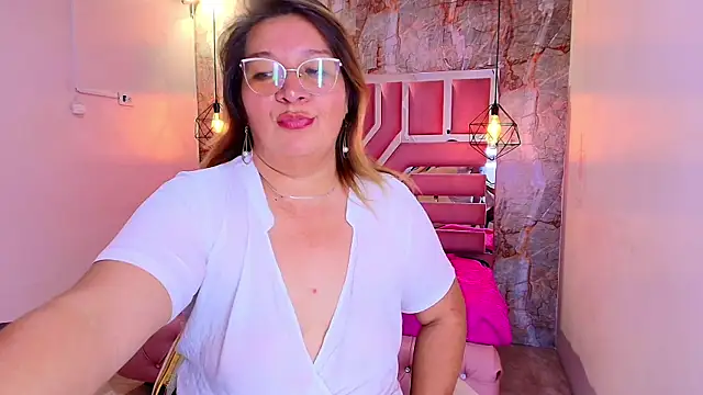 MaylinRosse  online show from April 2026 09:39:33 PM