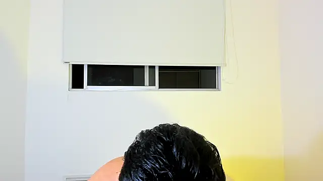 Snapshot of Erick_Velveth chatting on May 2026 06:10:01 AM Erick Velveth online show from May 2026 06:10:01 AM