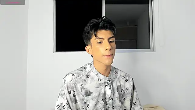 Snapshot of Erick_Velveth chatting on May 2026 05:57:01 AM Erick Velveth online show from May 2026 05:57:01 AM