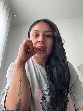 Snapshot of amyross_s1 chatting on September 2025 04:22:02 PM amyross s1 online show from September 2025 04:22:02 PM