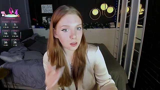 Snapshot of Layla_Glam chatting on January 2026 01:48:02 PM Layla Glam online show from January 2026 01:48:02 PM