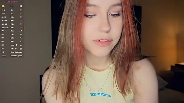 MaliaBourraine online show from December 2025 07:06:02 AM