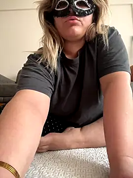 Snapshot of Heidaa chatting on December 2025 07:34:01 AM Heidaa online show from December 2025 07:34:01 AM