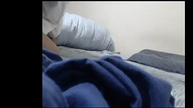 Snapshot of leeyoung_ chatting on February 2026 07:51:01 AM leeyoung online show from February 2026 07:51:01 AM