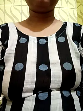 Snapshot of Rupsha707 chatting on September 2025 08:00:02 PM Rupsha707 online show from September 2025 08:00:02 PM