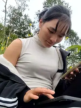 phuongxinhxan online show from March 2026 02:07:02 AM