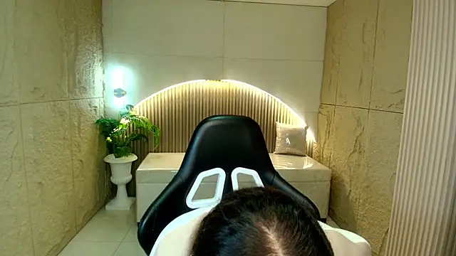 dany r  online show from March 2026 12:53:02 PM