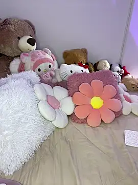 Snapshot of Mericute_ chatting on November 2025 12:10:02 AM Mericute online show from November 2025 12:10:02 AM