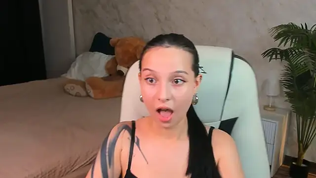StarlitFairy online show from September 2025 05:27:01 PM